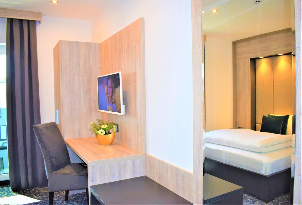 The Staycation By Lehmann Hotels Sindelfingen Exterior photo