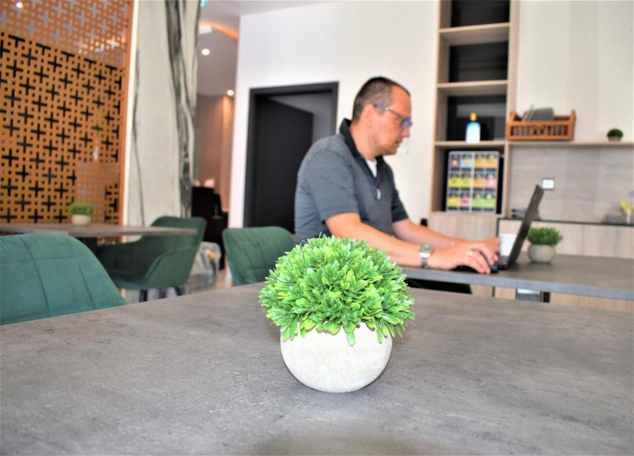 The Staycation By Lehmann Hotels Sindelfingen Exterior photo